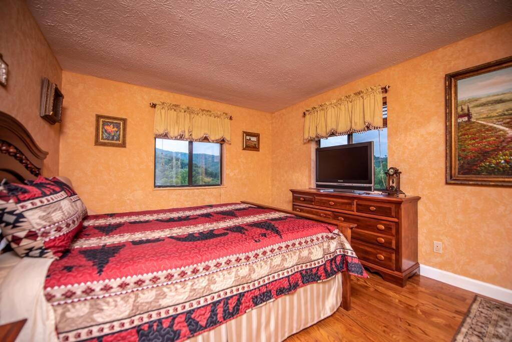 City & Mountain View 5 Mins From Downtown Gatlinburg Εξωτερικό φωτογραφία