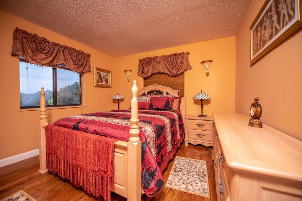 City & Mountain View 5 Mins From Downtown Gatlinburg Εξωτερικό φωτογραφία